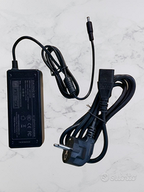 Alimentatore 24V 2.5A IN 110/240V con Jack 5.5x2.1