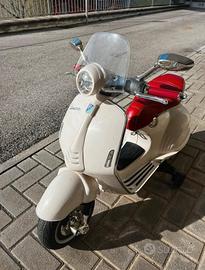 Moto elettrica per bambini vespa 946