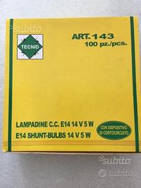 Lampadine trasparenti chiare