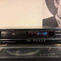 Lettore CD Denon  dcd-590