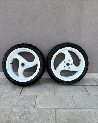Cerchi da 13 piaggio NRG commati SAWA