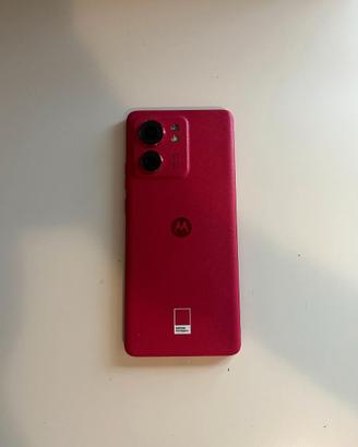 Motorola Edge 40 - Pantone Viva magenta