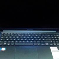 Computer ASUS Vivobook 15