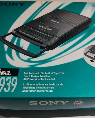 SONY CASSETTE RECORDER TCM-939 praticamente nuovo