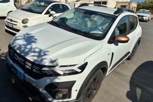 Dacia sandero stepway 1.0 t tce eco -g extreme up