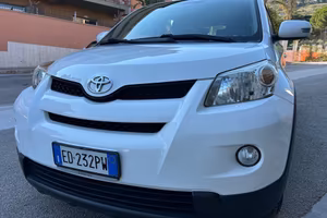 Toyota Urban Cruiser 1.4 D-4D 4WD unico proprietar