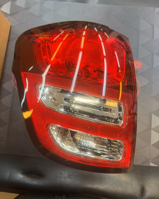 FARO POSTERIORE SX ESTERNO CITROEN C3 2009-2013