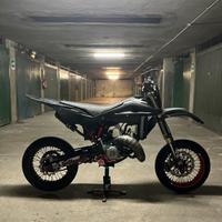 Husqvarna sm cr 125