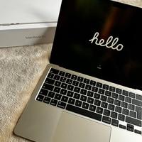 MackBook air 13,256 GB