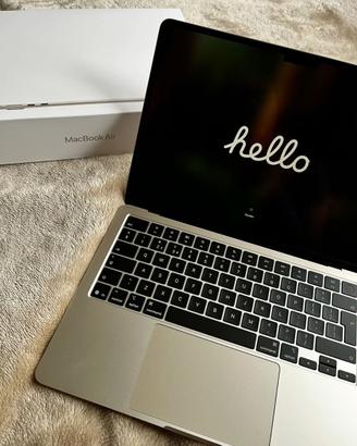MackBook air 13,256 GB