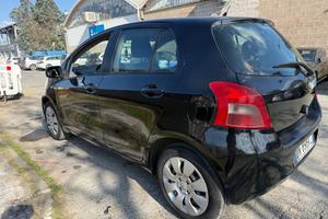 Toyota Yaris 1.0 BENZ GPL 128.000 KM