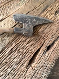 Tavolo  in legno antico