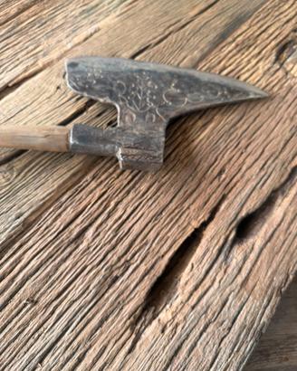 Tavolo  in legno antico