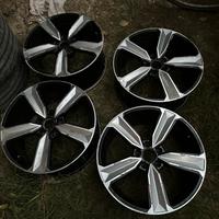 Cerchi in lega AUDI rs4 20 pollici