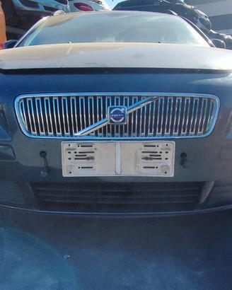 VOLVO V50 2006 PARAURTI ANTERIORE