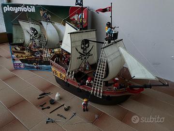 Galeone pirati Playmobil