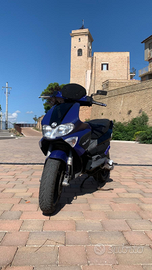 Si vende runner motore 70