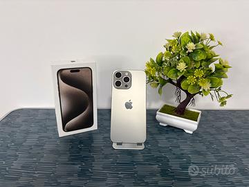 iPhone 15 Pro Max 256GB Titanio Apple Garanzia