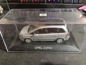 minichamps Opel zafira