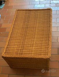 Tavolino in rattan
