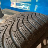 Cerchi in ferro e pneumatici invernali 205 55 r16