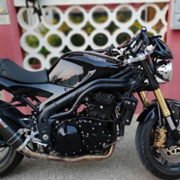 Triumph Speed Triple 1050