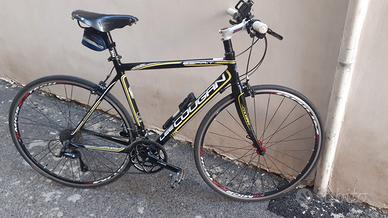 Bicicletta da corsa Lee Cougan