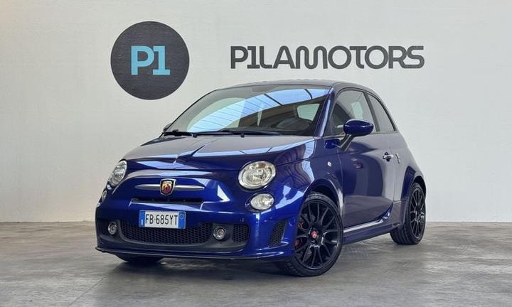 Abarth 595 1.4 Yamaha Factory Racing Edition