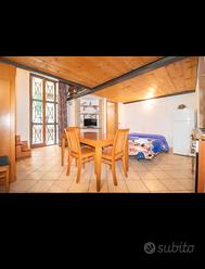 Centro storico, piazza Dante