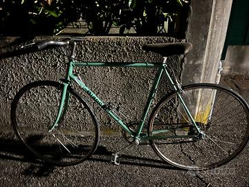 Bicicletta da uomo bianchi, anni 80