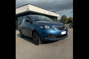 LANCIA YPSILON 1.0 FIREFLY S&S HYBRID GOLD
