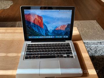 MacBook Pro 13” (Mid 2012)  8GB RAM / SSD 250GB