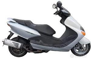 YAMAHA MAJESTY 125 150 01-04 RICAMBI