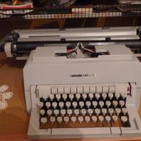 Macchina da scrivere