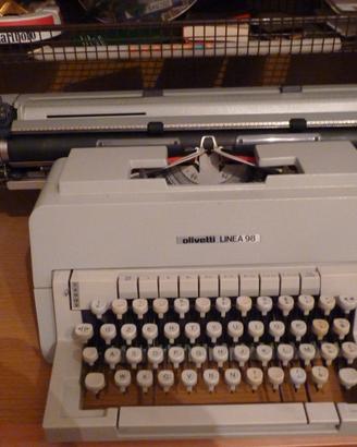 Macchina da scrivere