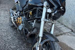 ducati Monster 900 ie 2001