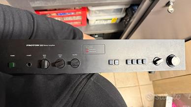 Amplificatore stereo Proton 520