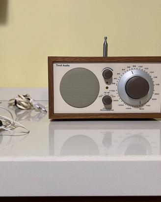 Radio Tivoli Model One