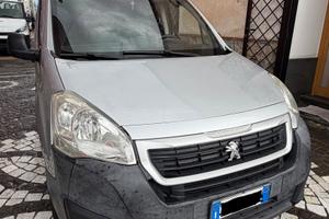 Peugeot Partner furgone 1.6 BlueHDi 120cv