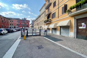 AUTORIMESSA A VERONA