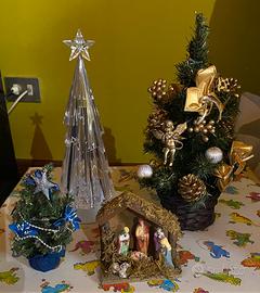 Alberi di Natale piu casina Presepe