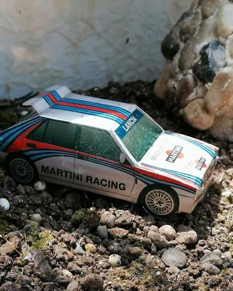 Modellino Lancia Delta HF "Martini Racing"