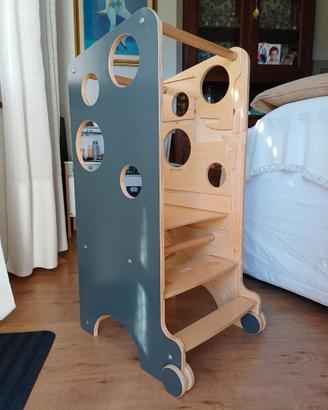 Torre montessoriana/gioco