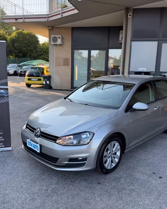 Volkswagen Golf 1.6 TDI 5p. 105 cv - Manuale