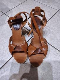 Sandali con zeppa