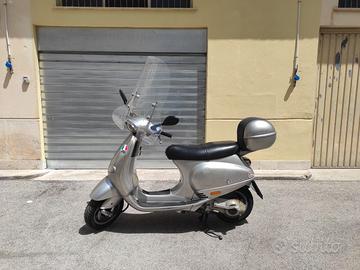Vespa 150 ET4 VESPA ET4 150CC