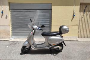Vespa 150 ET4 VESPA ET4 150CC