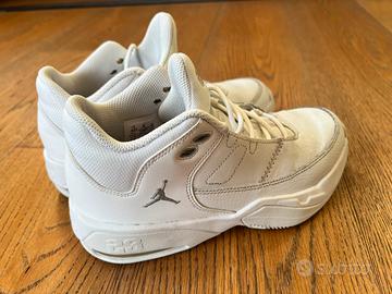 Nike Jordan Max Aura 3