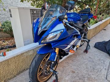 Yamaha YZF R6 (2011) - 100% PERFETTA - 9.200km