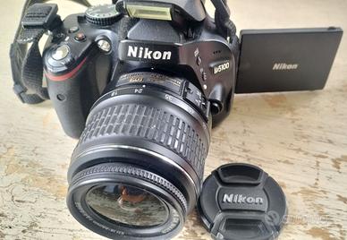 Macchina fotografica reflex Nikon D5100